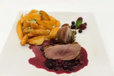 Preparate din pasari de curte / Poultry dishes