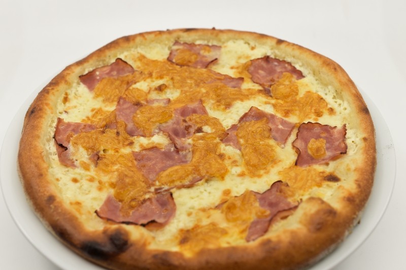Pizza carbonara