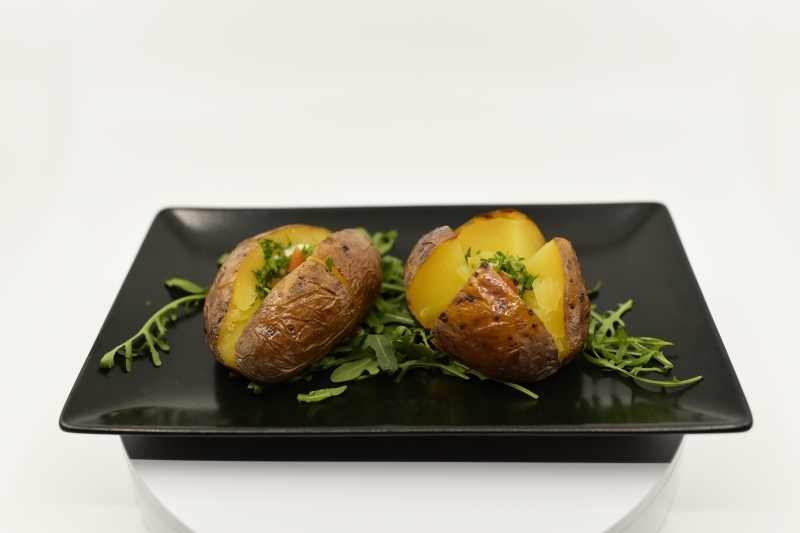 Cartofi copti in coaja / Baked potatoes in the peel