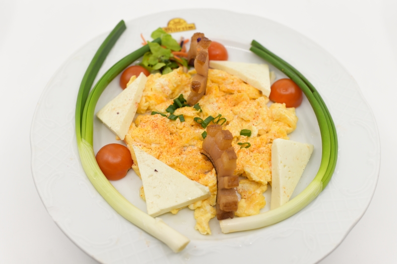PAPARA ROMANEASCA / Romanian Eggs