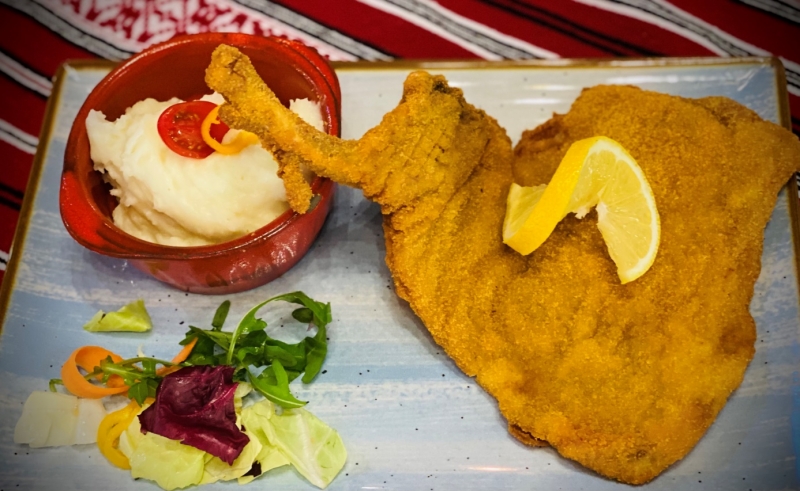 Snitel vienez  / Viennese Schnitzel