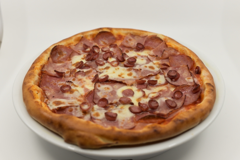 Pizza quatro carni