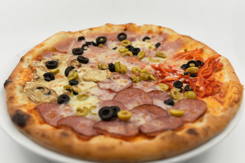 Pizza quatro stagioni
