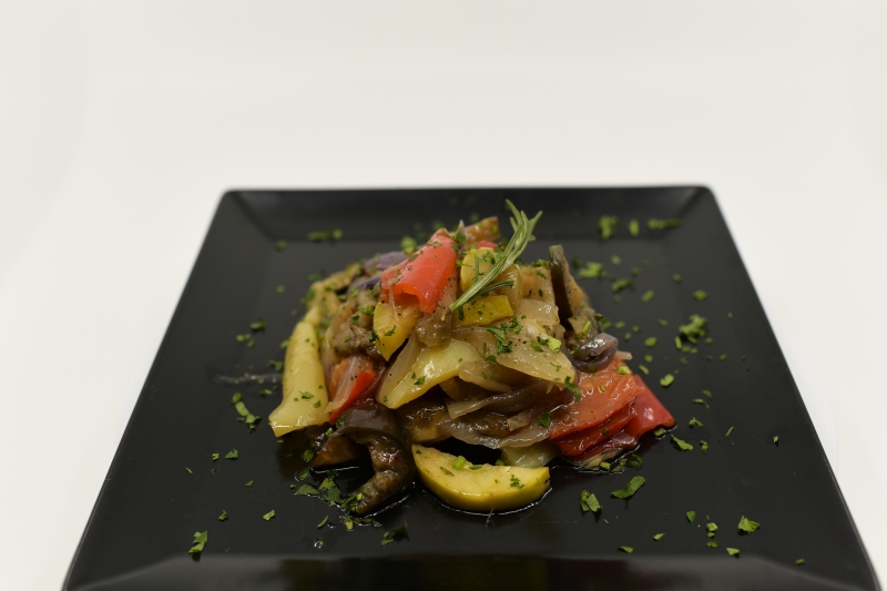 Sote de legume proaspete / Fresh vegetables saute